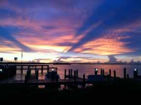 Dolphins, Boats, the Views, Oh My!!!